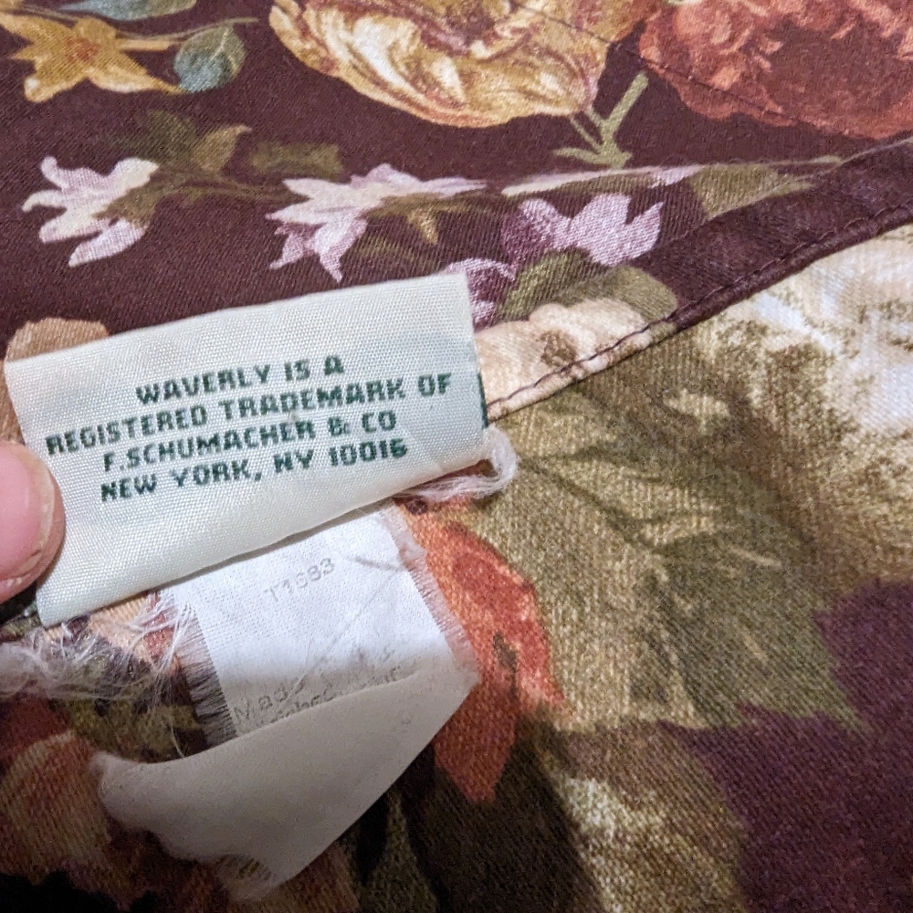 Vintage Waverly valences set of 3 purple floral grapes - Picture 3 of 6